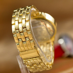 Selloria Stainless Steel Analogue Watch for Women (Gold)